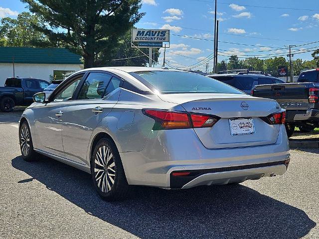 Certified 2024 Nissan Altima 2.5 SV FWD image 6