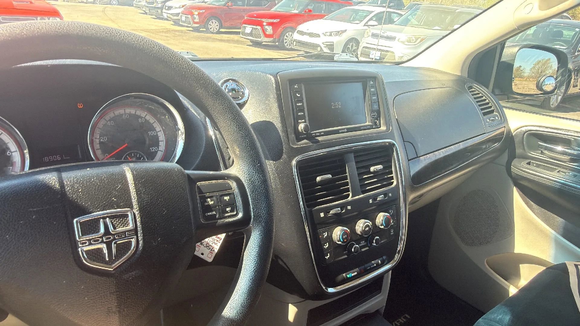 Used 2011 Dodge Grand Caravan Mainstreet w/ PWR Convenience Group FWD image 34