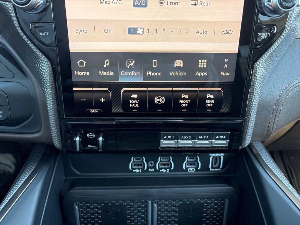 New 2026 RAM 3500 Longhorn image 27