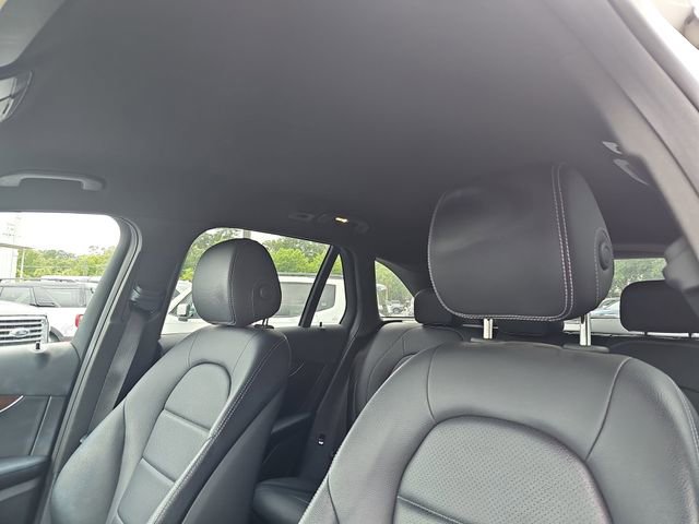 Used 2017 Mercedes-Benz GLC 300 4MATIC image 10
