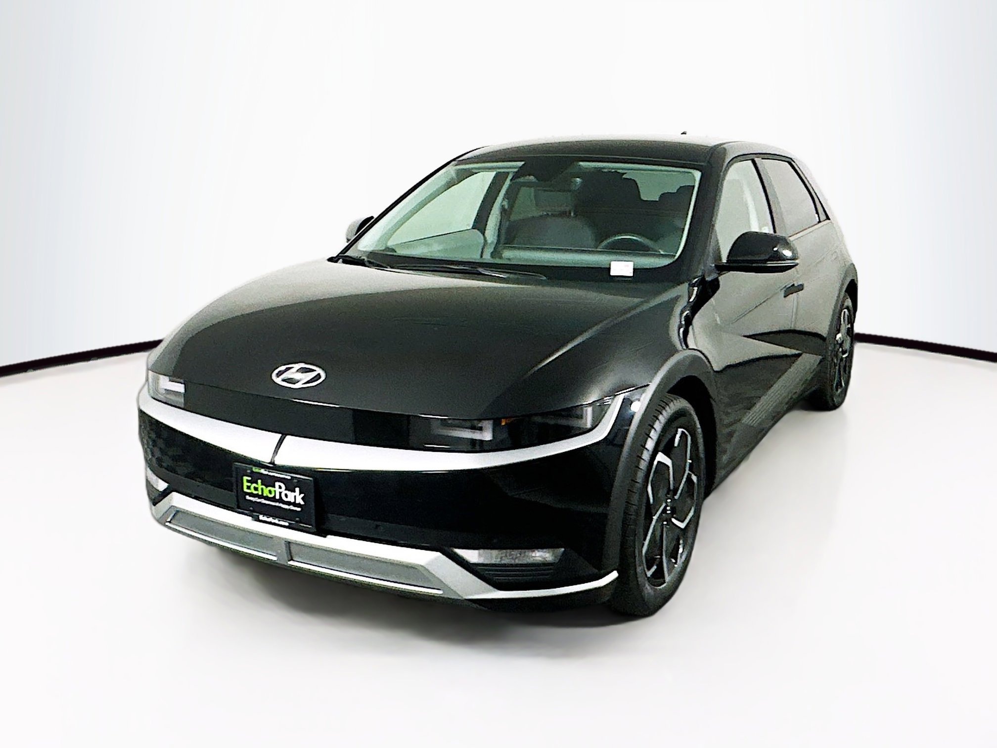 Used 2024 Hyundai Ioniq 5 SEL RWD image 3