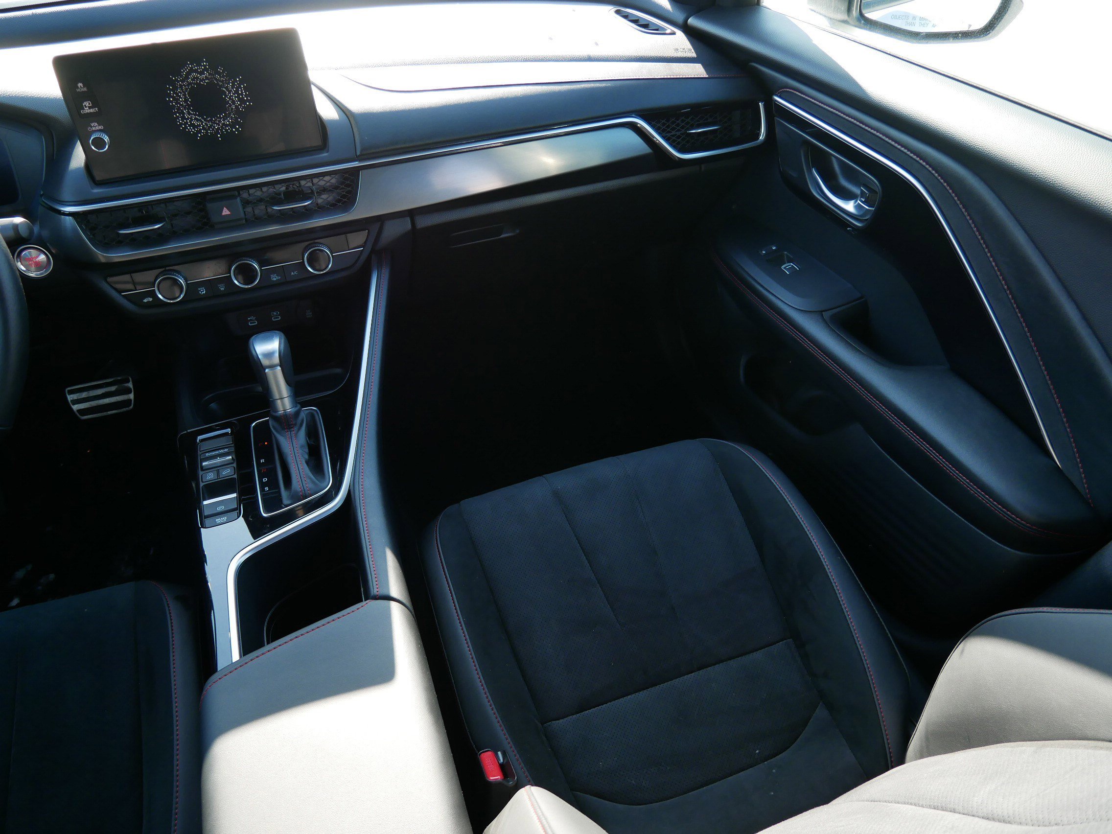 Certified 2025 Acura ADX A-Spec image 11