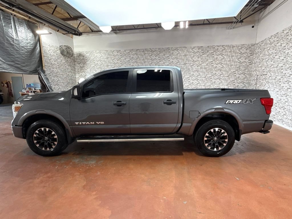 Used 2019 Nissan Titan PRO-4X w/ Pro-4x Convenience Package AWD/4WD image 4