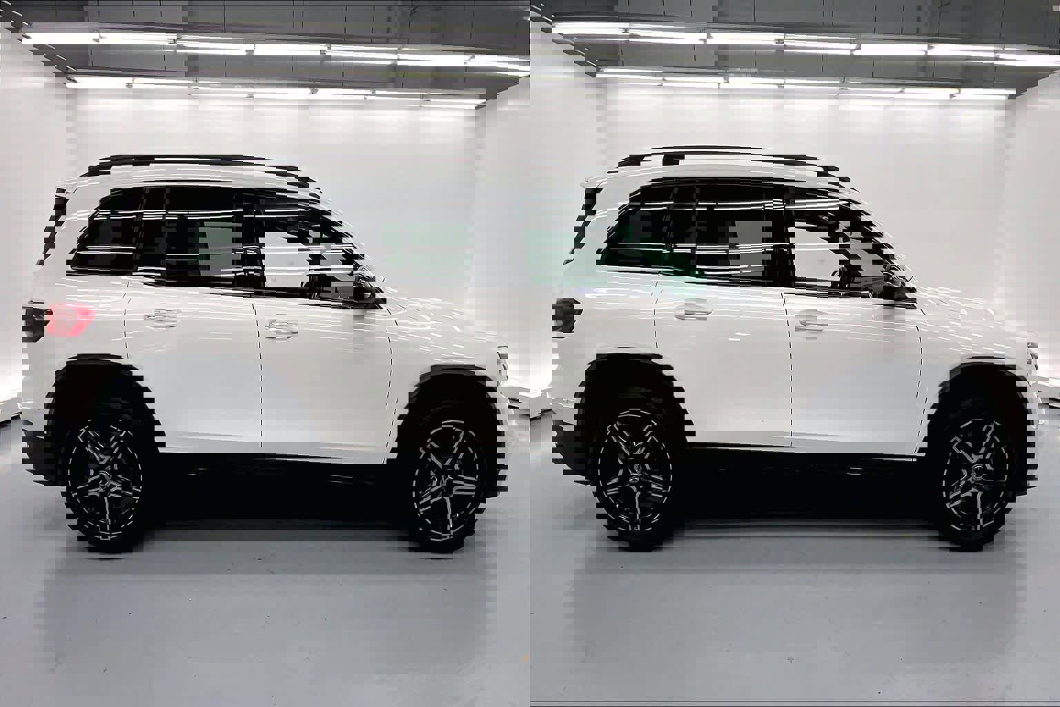 Used 2025 Mercedes-Benz GLB 250 image 5