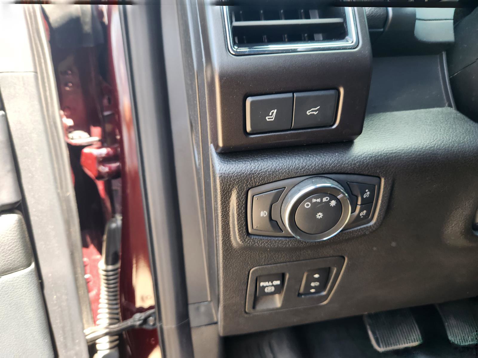 Certified 2021 Ford Expedition Limited image 14