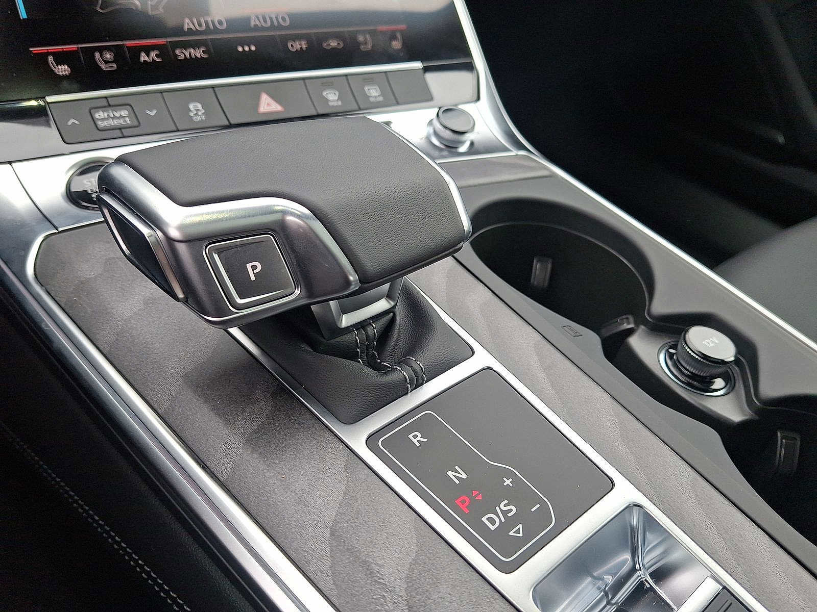 New 2025 Audi A6 Premium Plus image 13