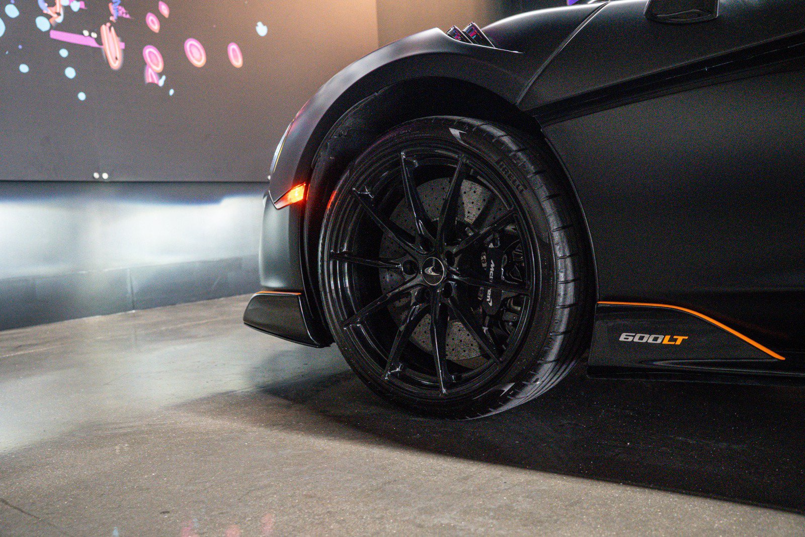 Used 2020 McLaren 600LT Spider RWD image 16