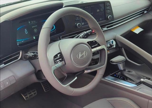 New 2025 Hyundai Elantra Sport image 3