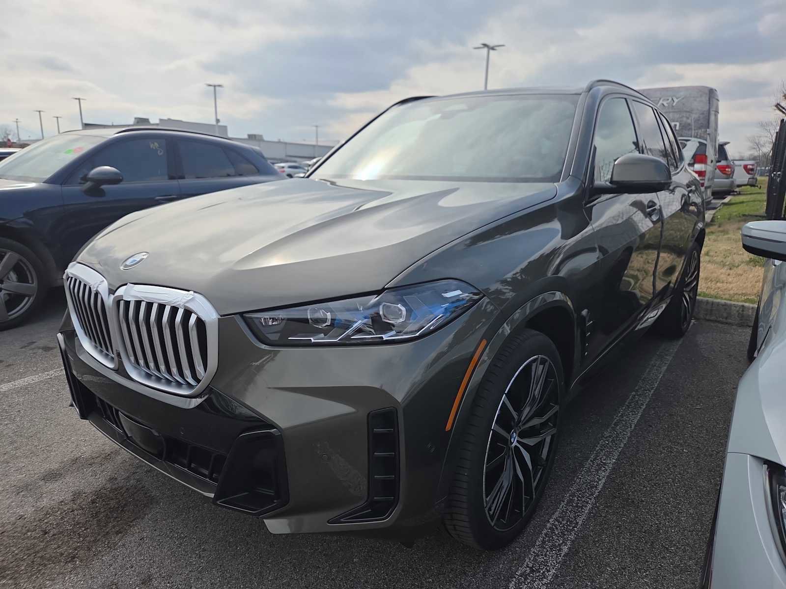New 2026 BMW X5 sDrive40i w/ M Sport Package image 10