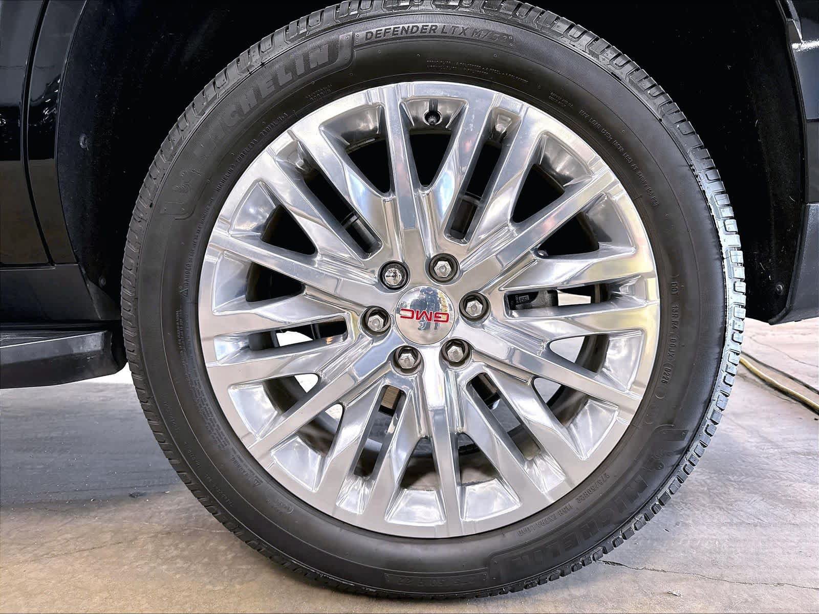 Used 2024 GMC Yukon Denali w/ Max Trailering Package AWD/4WD image 11