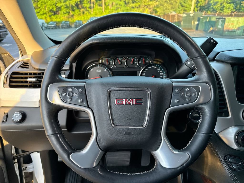 Used 2018 GMC Yukon XL SLT w/ Open Road Package RWD image 16