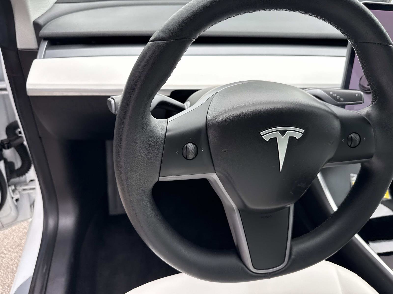 Used 2019 Tesla Model 3 Standard Range Plus RWD image 25
