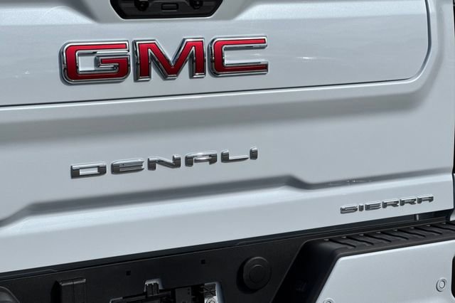 New 2026 GMC Sierra 2500 Denali w/ Denali Reserve Package image 33