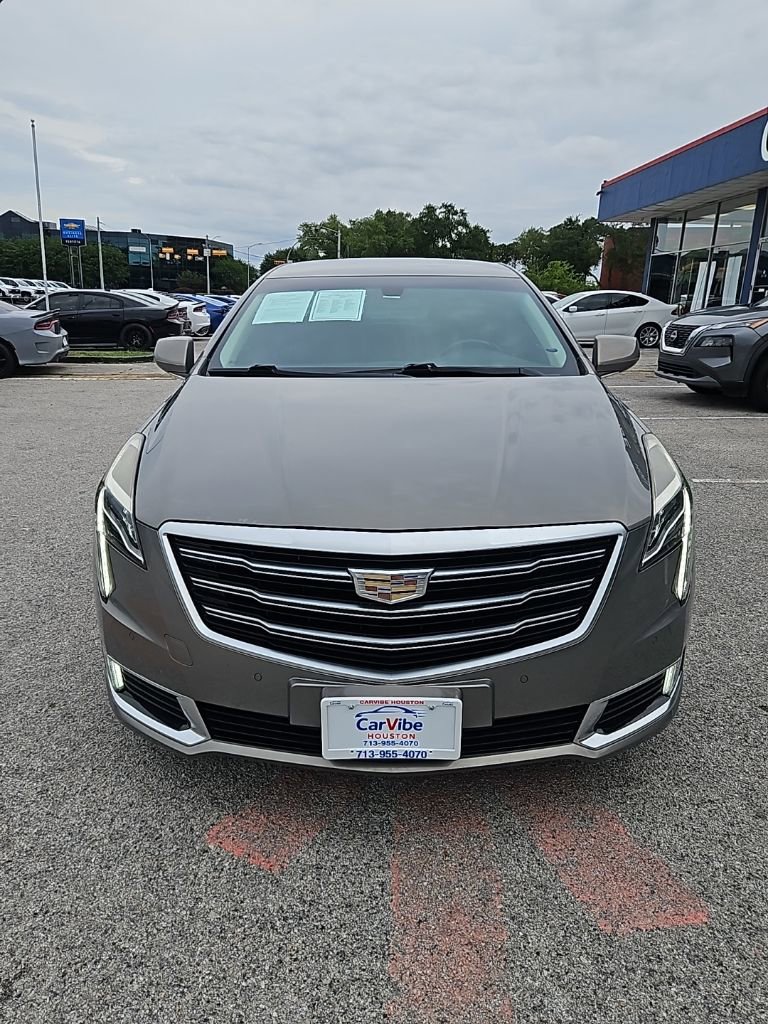 Used 2019 Cadillac XTS Luxury FWD image 2