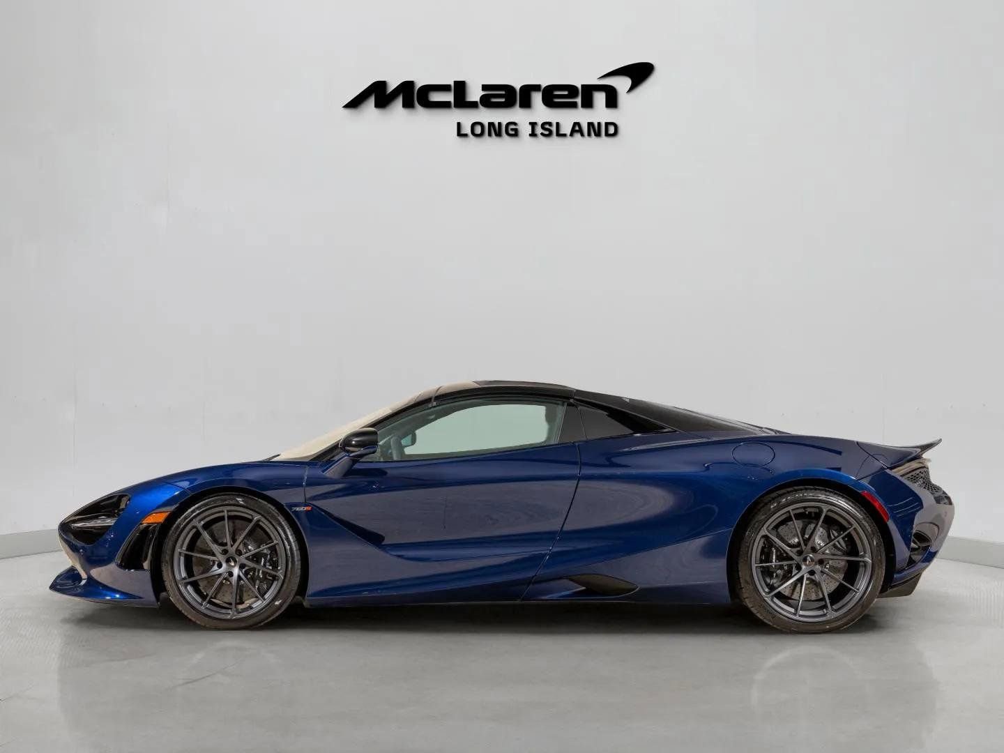 New 2026 McLaren 750S Spider RWD image 8