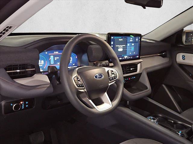 New 2026 Ford Explorer Active RWD image 3