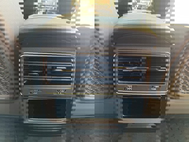 New 2025 Audi SQ7 Prestige image 13