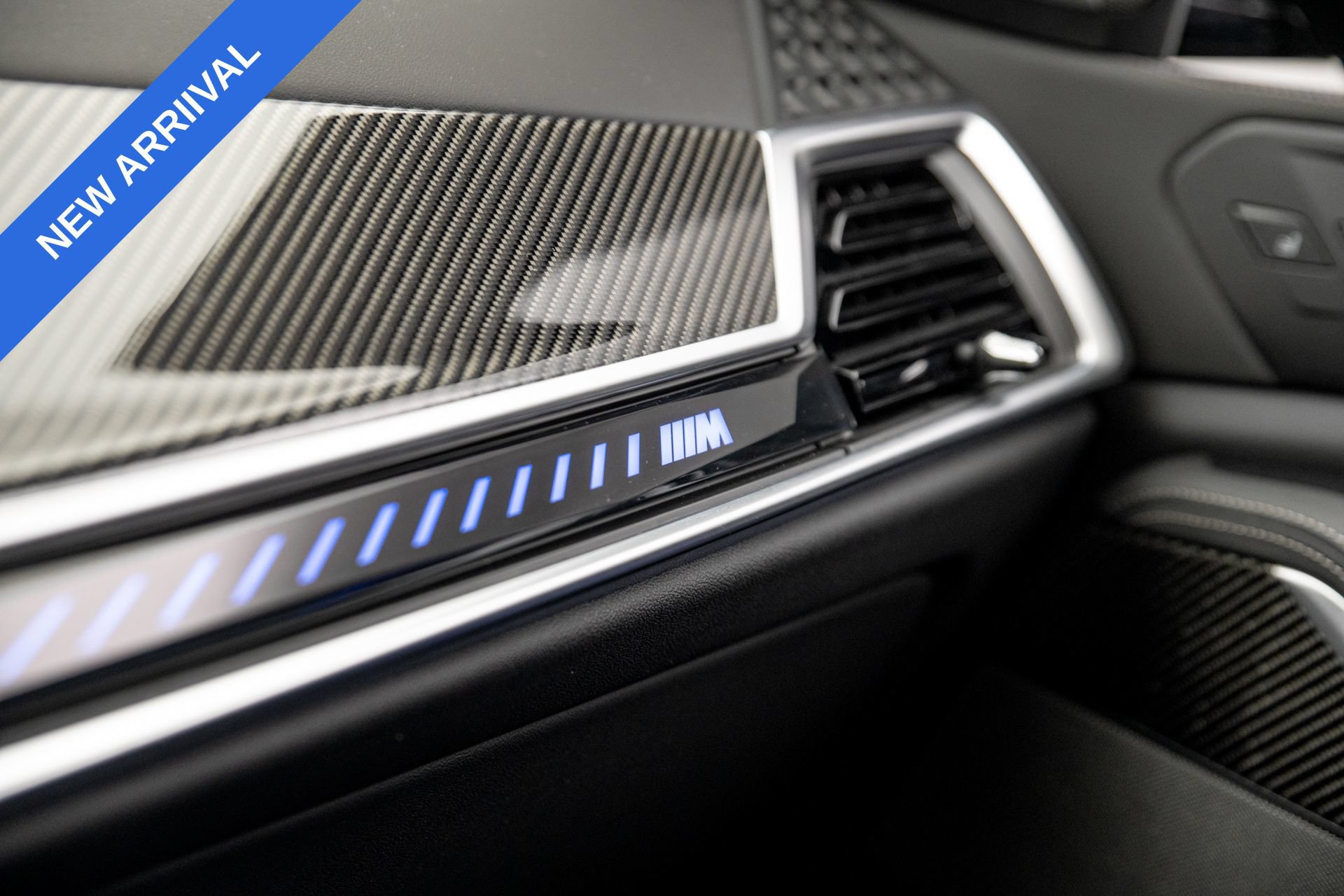 Used 2025 BMW X7 M60i w/ Executive Package AWD/4WD image 28