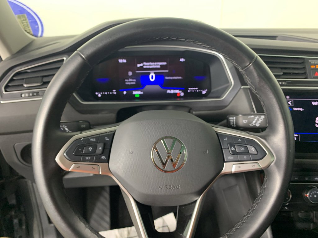 Used 2024 Volkswagen Tiguan Wolfsburg Edition image 22