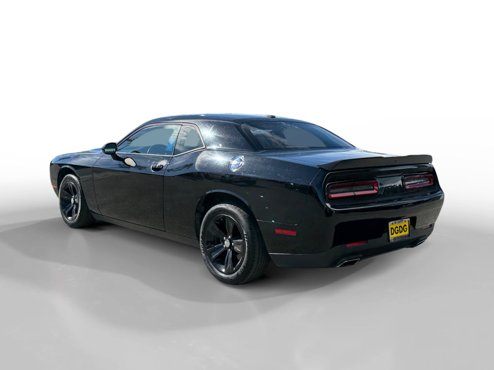 Used 2023 Dodge Challenger SXT image 3