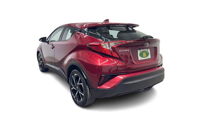 Used 2019 Toyota C-HR XLE image 4