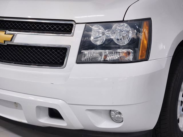 Used 2013 Chevrolet Tahoe LT w/ Luxury Package RWD image 12