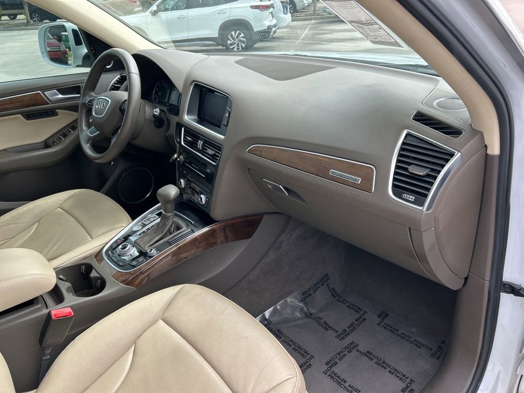 Used 2016 Audi Q5 2.0T Premium Plus w/ Technology Package image 44