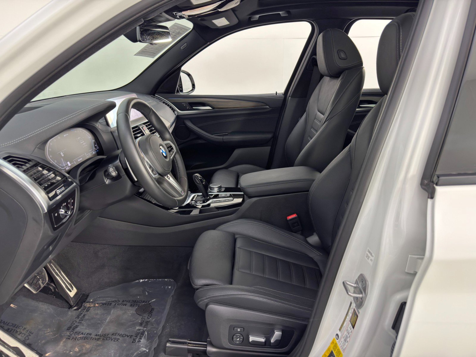 Used 2021 BMW X3 xDrive30e w/ Executive Package image 16