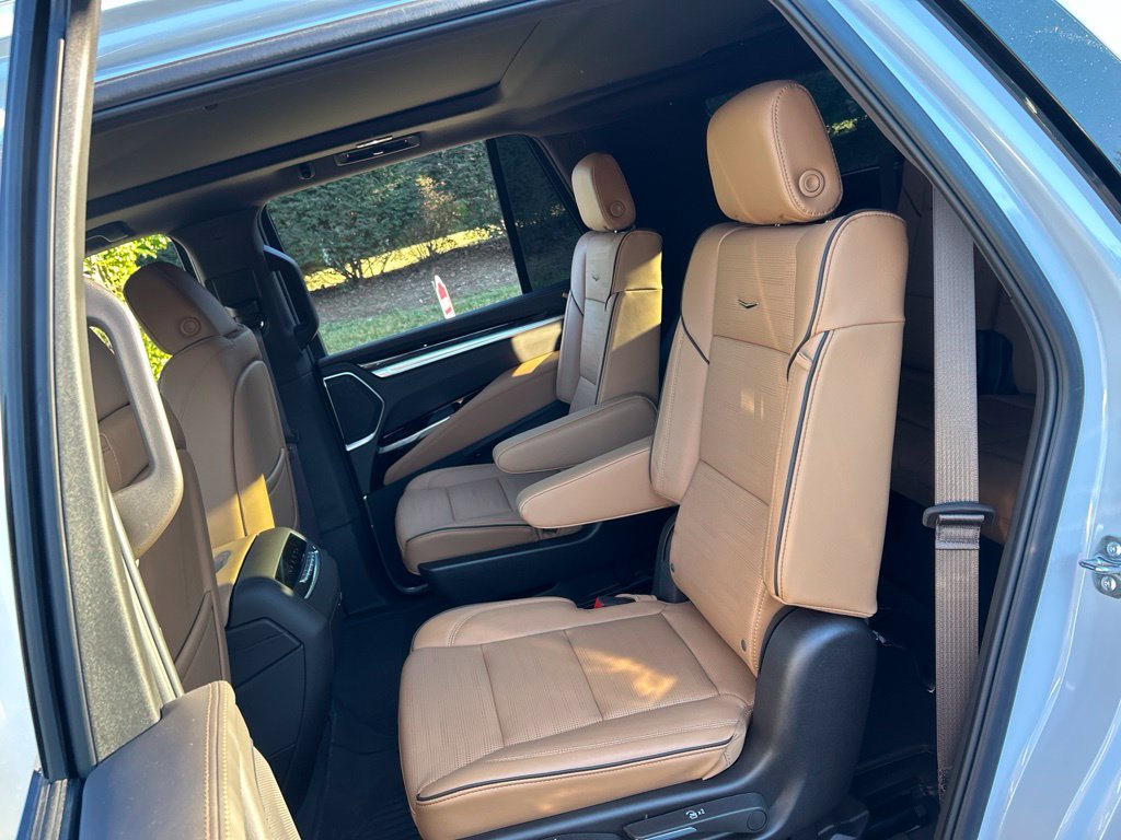 Used 2026 Cadillac Escalade Luxury w/ Touring Package RWD image 45