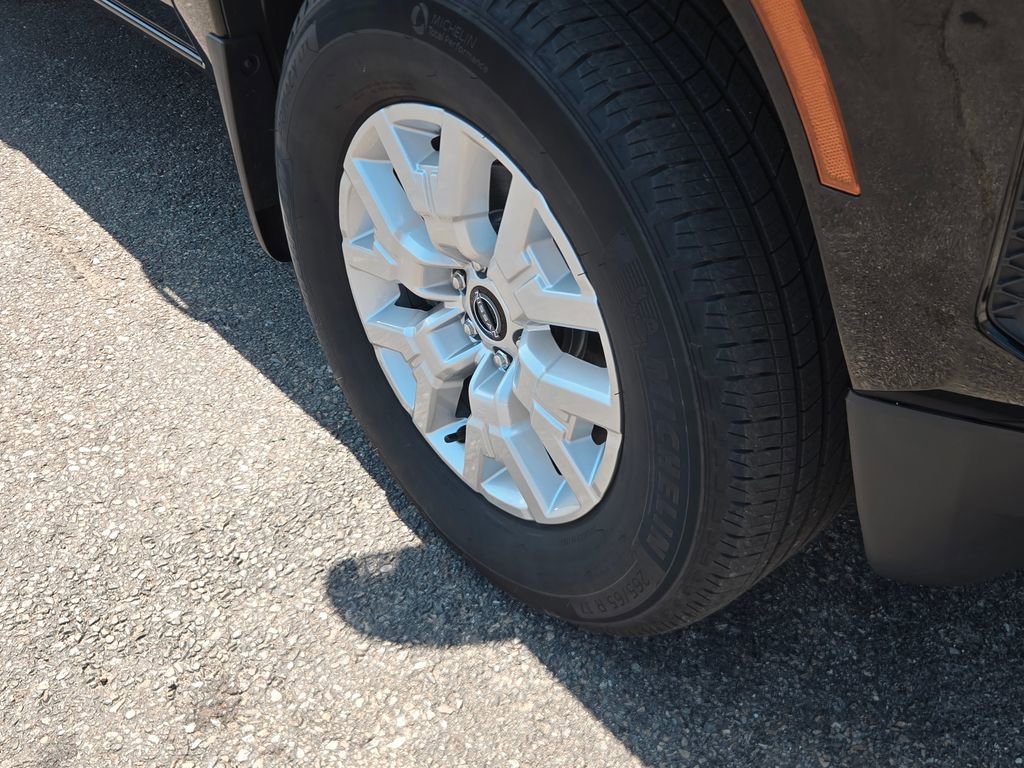 Used 2023 Nissan Frontier SV w/ SV Convenience Package image 6