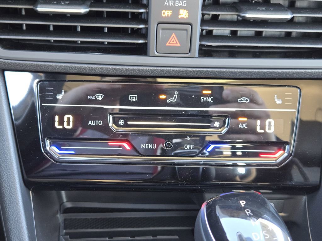 New 2026 Volkswagen Jetta SE image 15