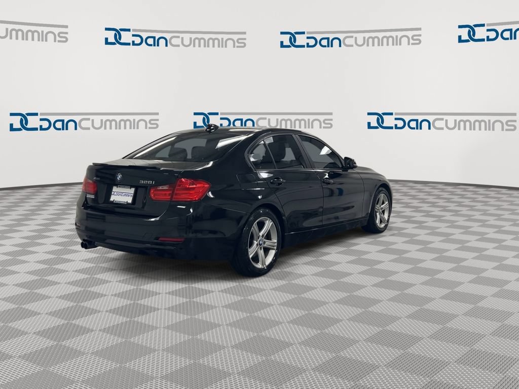 Used 2015 BMW 328i xDrive Sedan AWD/4WD image 8