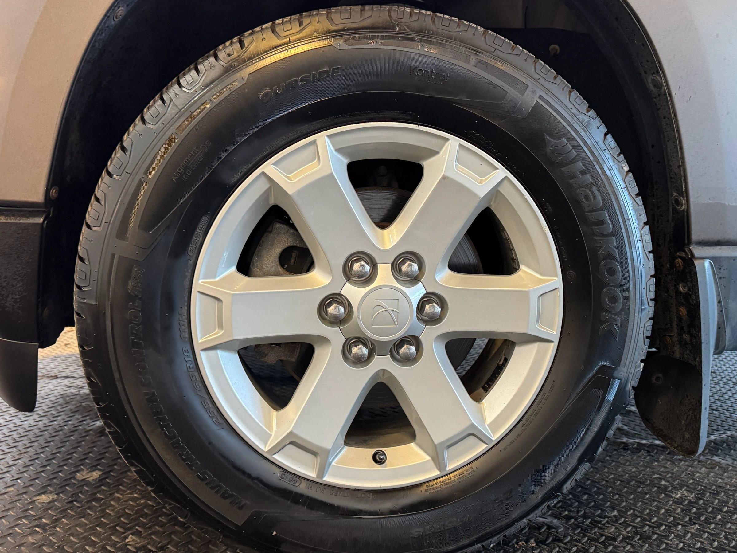 Used 2009 Saturn Outlook XE w/ Preferred Package image 9