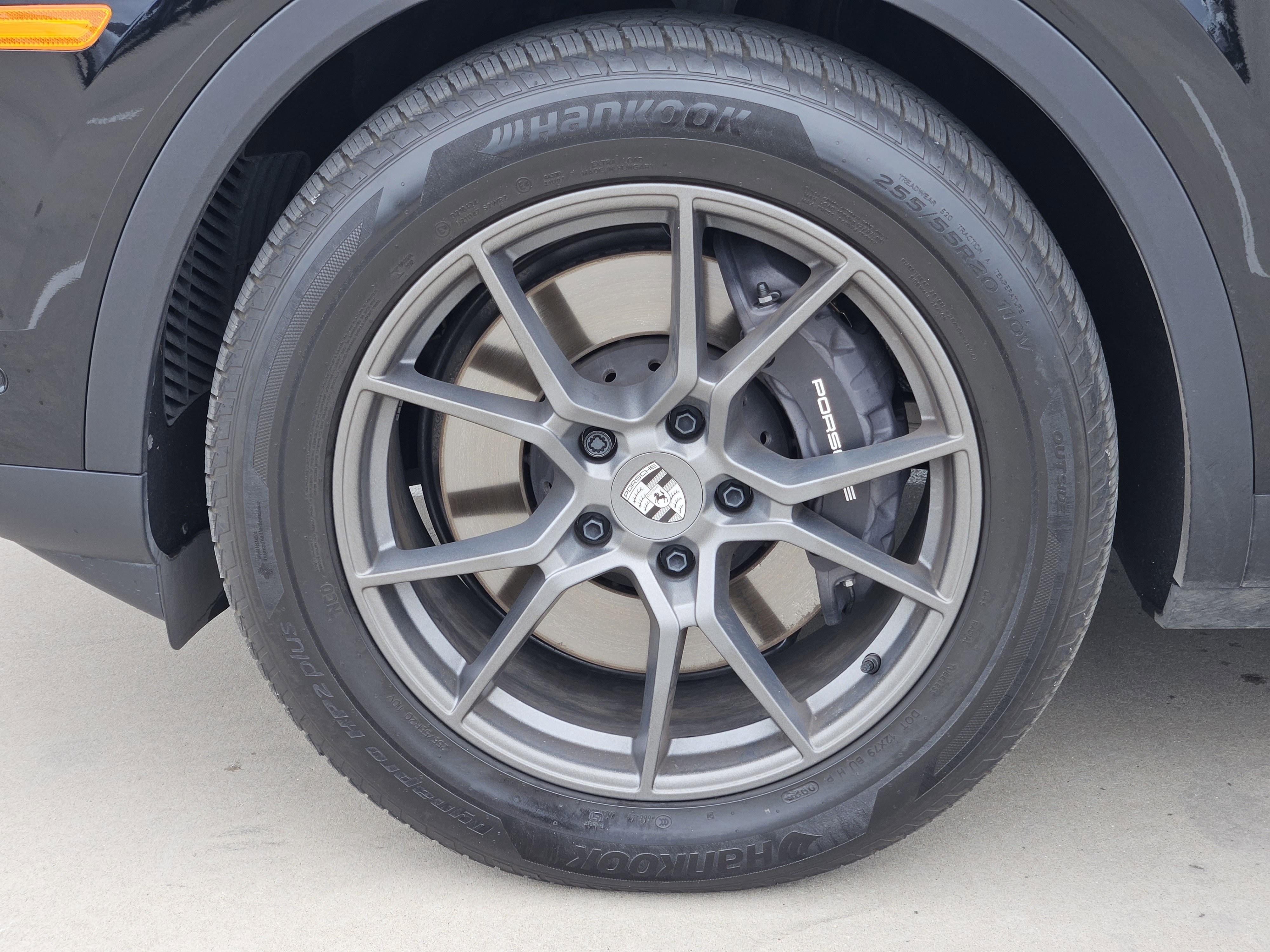 Certified 2026 Porsche Cayenne Coupe image 14