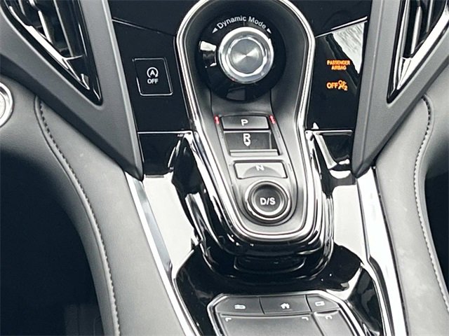 Used 2024 Acura RDX SH-AWD image 25