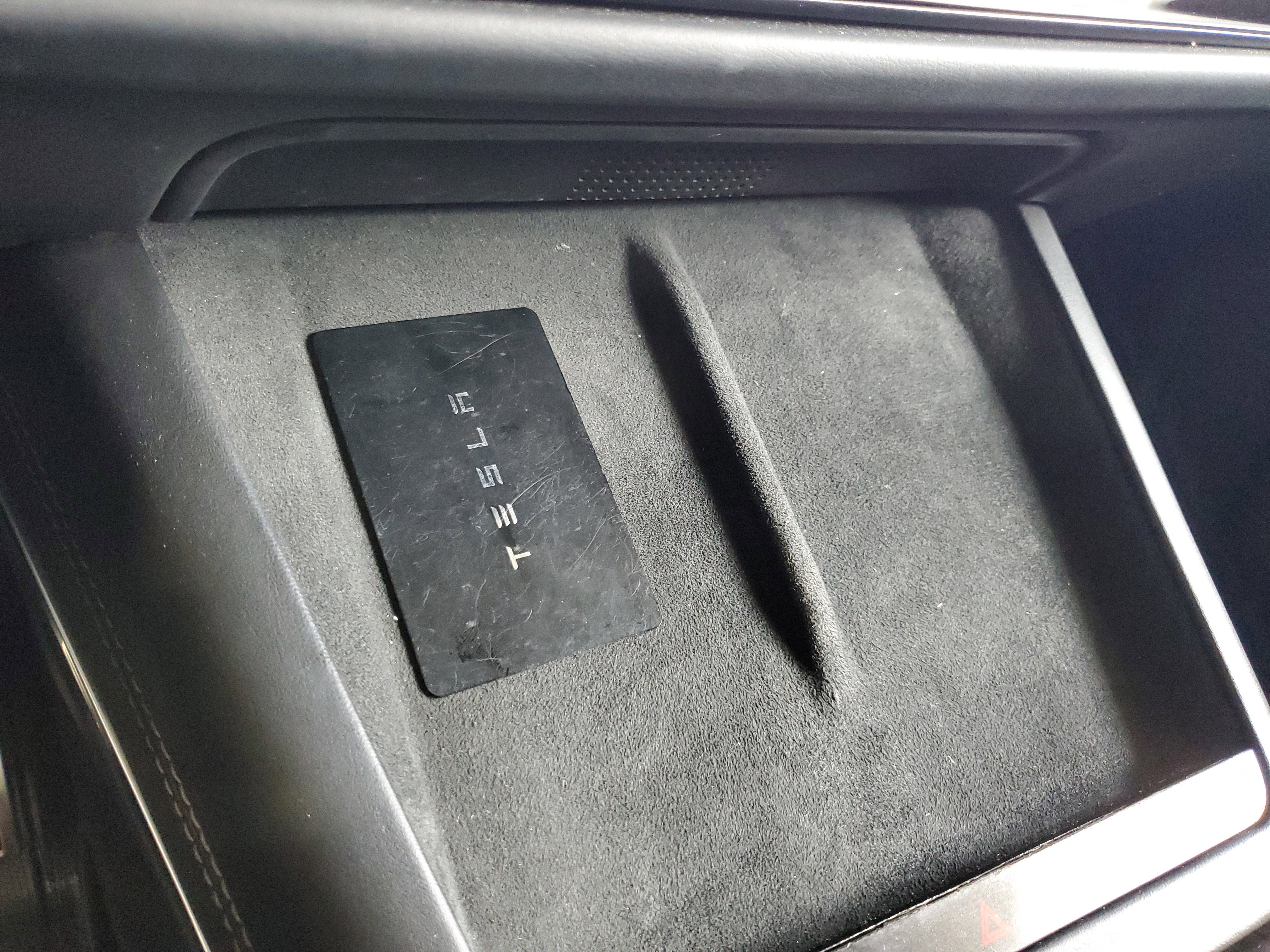 Used 2022 Tesla Model X image 29