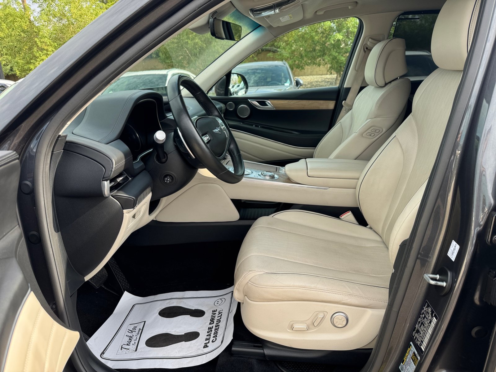 Used 2021 Genesis GV80 2.5T w/ Advanced Package 02 AWD/4WD image 14