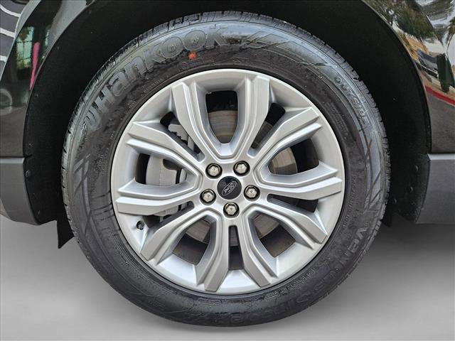 Used 2023 Ford Edge Titanium w/ Class II Trailer Tow Package image 23