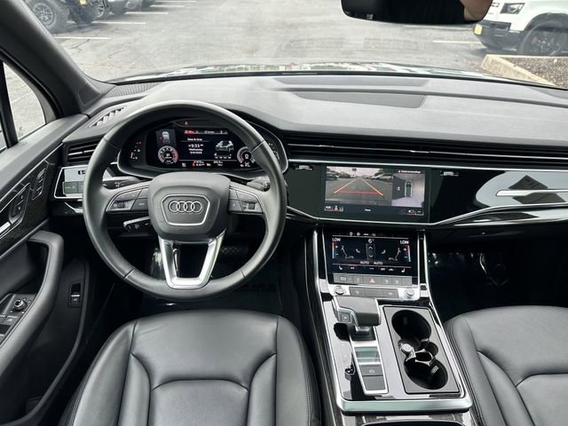 Used 2022 Audi Q7 3.0T Premium Plus w/ Premium Plus Package AWD/4WD image 13