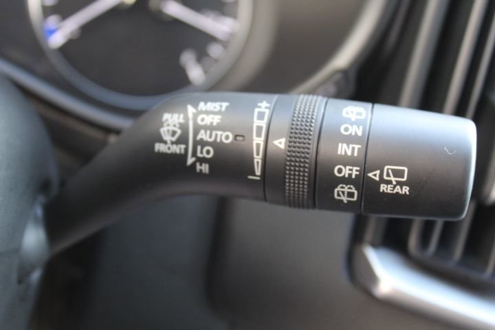 Certified 2025 MAZDA CX-50 AWD 2.5 S w/ Premium Package image 19