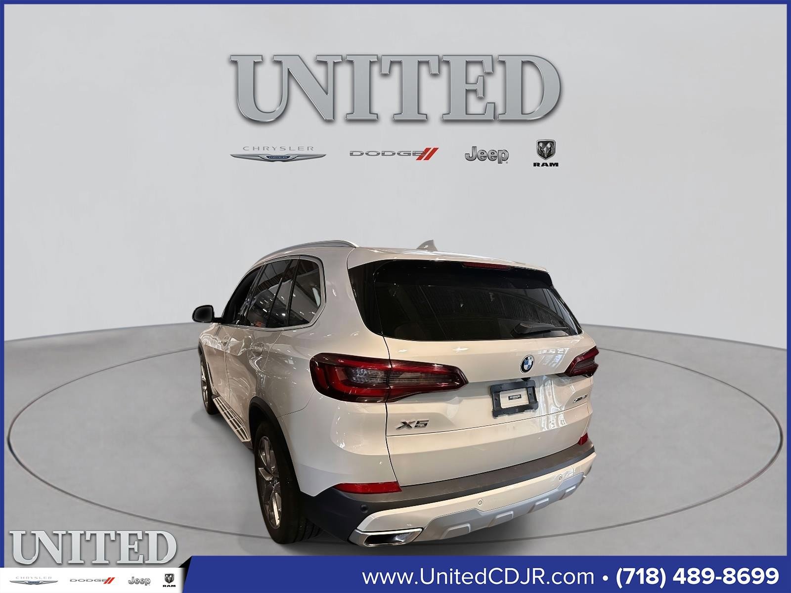 Used 2022 BMW X5 xDrive40i w/ Climate Comfort Package image 3
