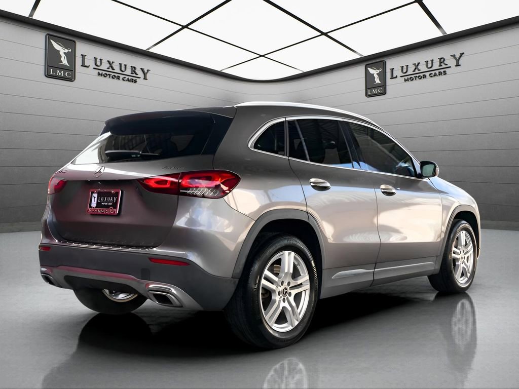 Used 2022 Mercedes-Benz GLA 250 4MATIC image 5