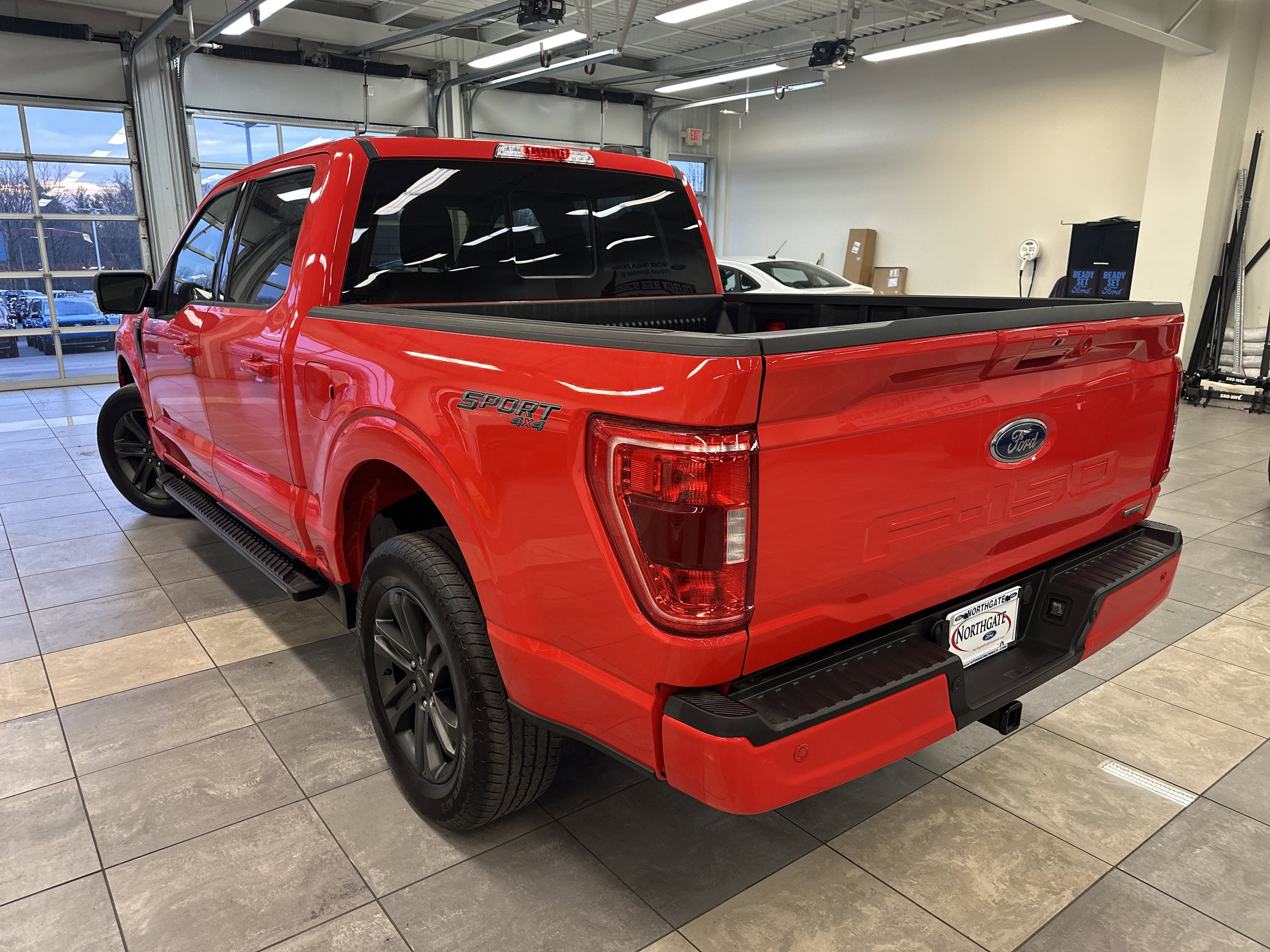 Used 2023 Ford F150 XLT w/ Equipment Group 302A High image 17