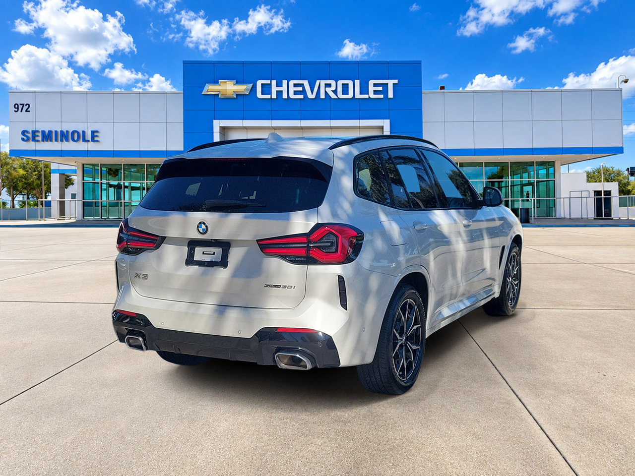 Used 2023 BMW X3 sDrive30i RWD image 3