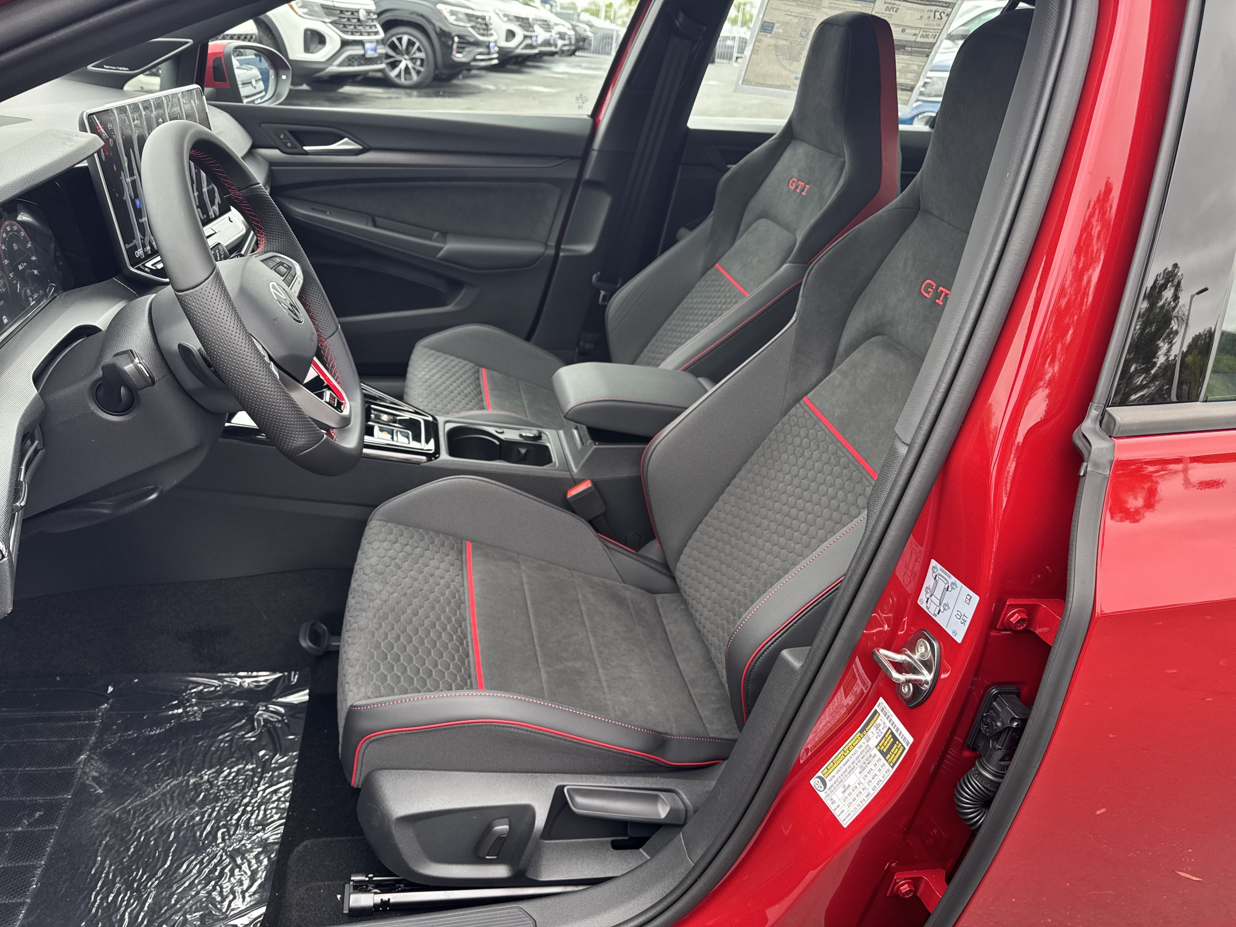 New 2026 Volkswagen Golf SE FWD image 14