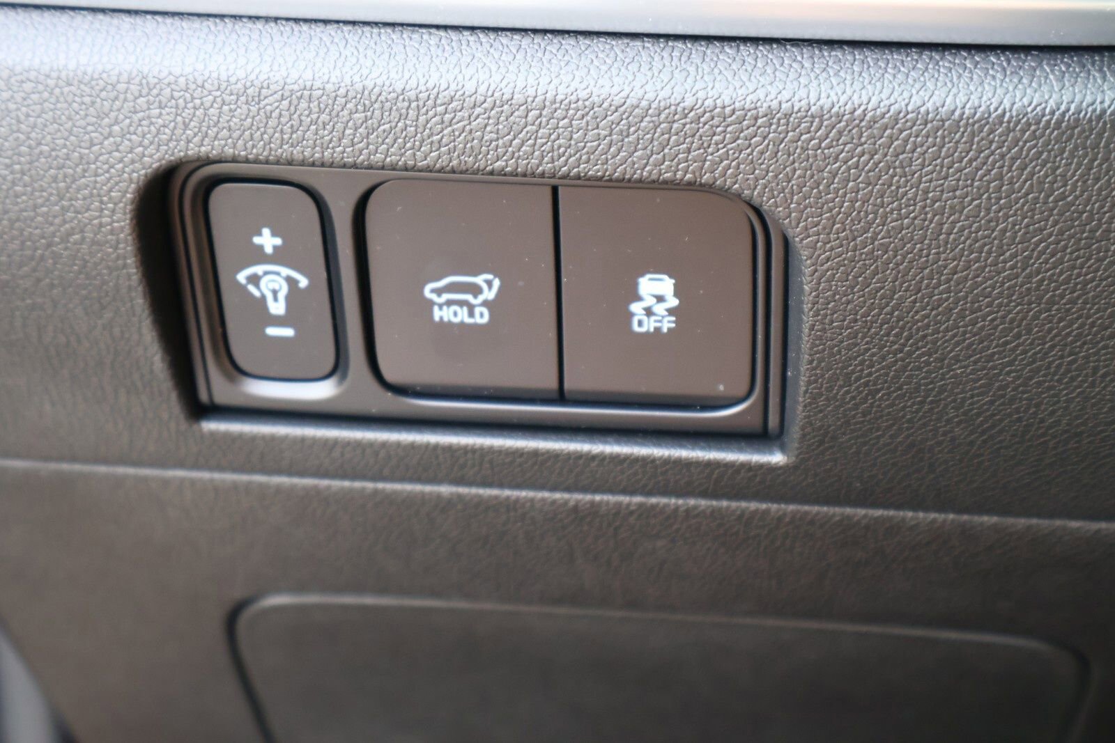 Used 2024 Kia Sorento SX image 13