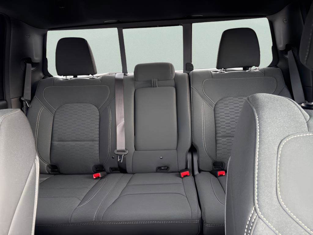 New 2026 RAM 1500 Big Horn AWD/4WD image 31