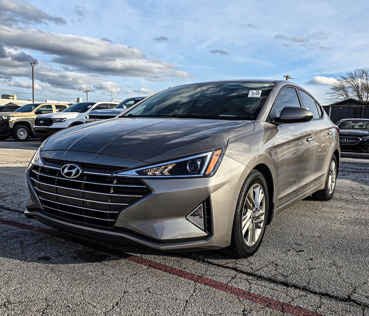 Used 2020 Hyundai Elantra SEL image 3
