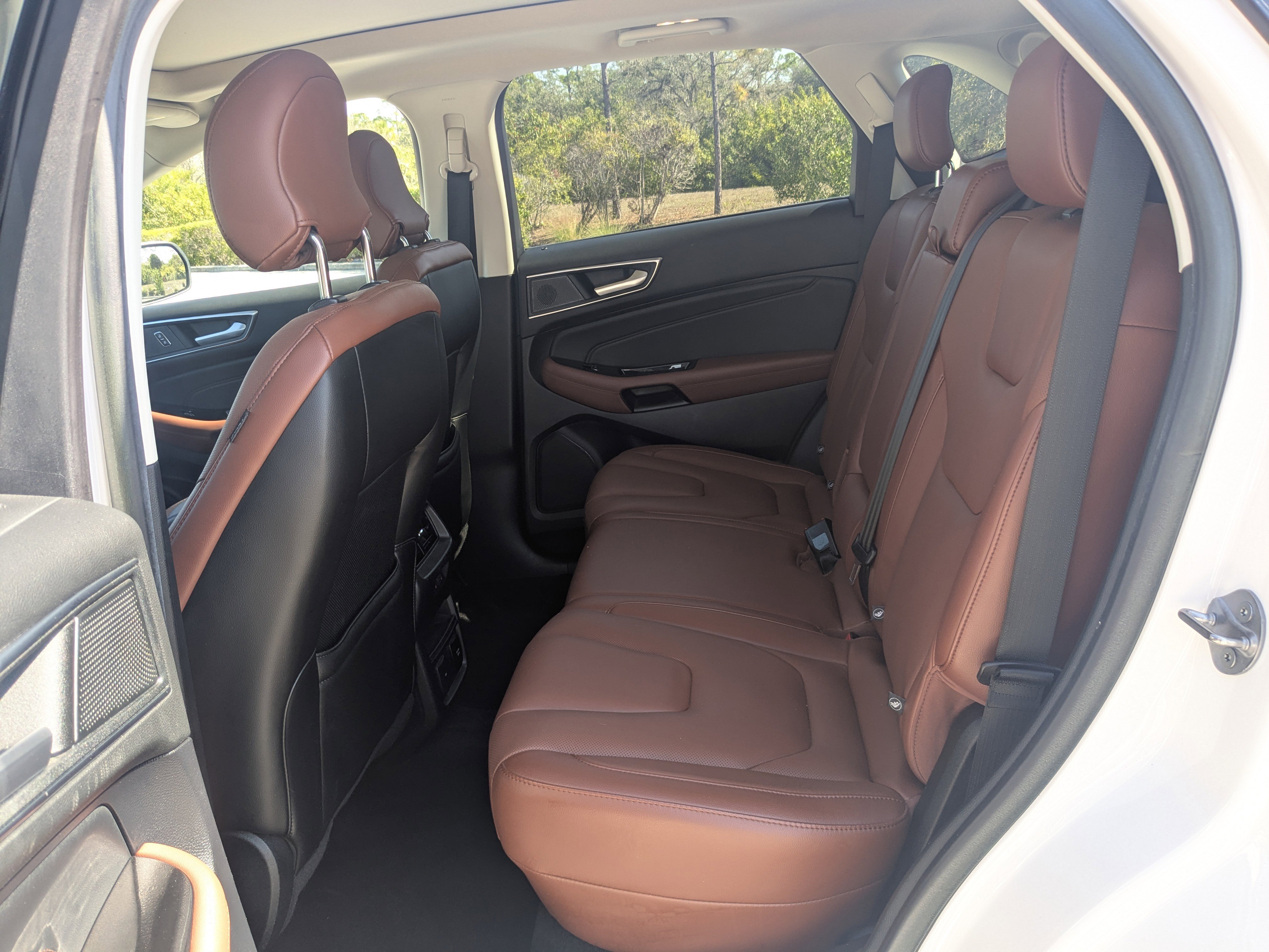 Used 2019 Ford Edge Titanium w/ Equipment Group 301A image 15