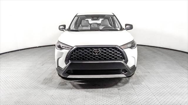 Used 2024 Toyota Corolla Cross L FWD image 29